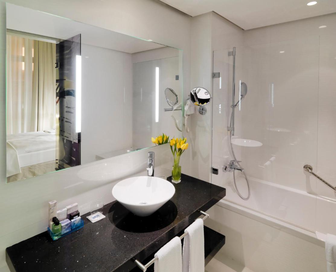 H10 Ku'Damm Lofts Aparthotel Berlin Luaran gambar